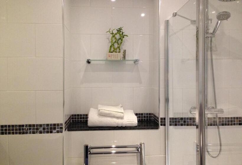 Номер бизнес-класса, Stone House Hotel ‘a Bespoke Hotel’