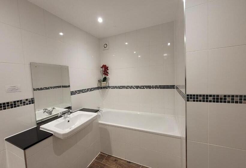 Люкс, Stone House Hotel ‘a Bespoke Hotel’