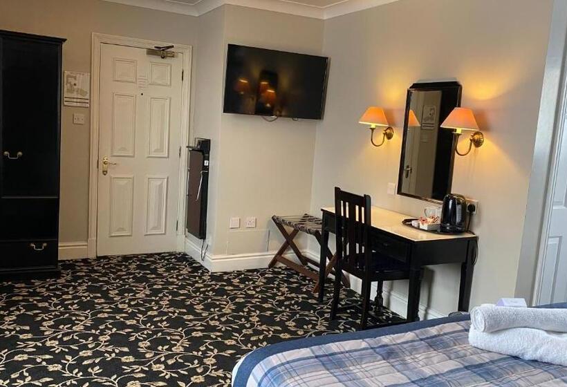 Семейный Номер Superior, Stone House Hotel ‘a Bespoke Hotel’