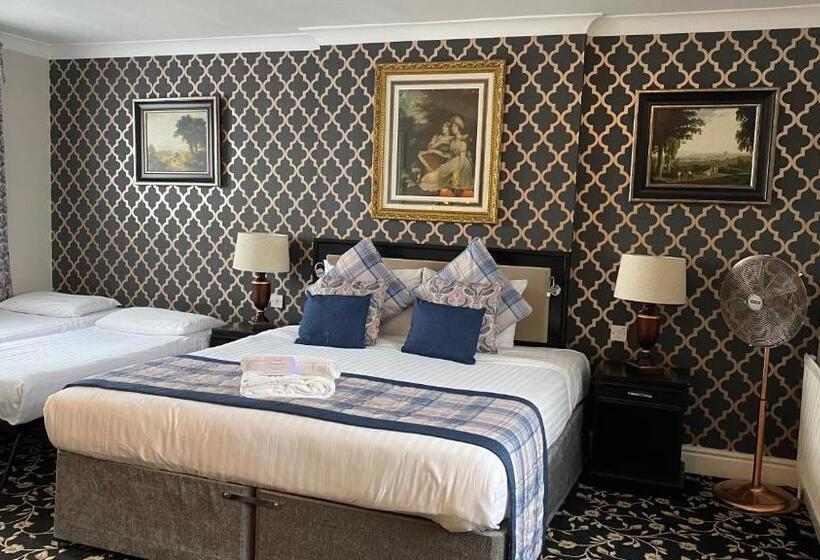 Семейный Номер Superior, Stone House Hotel ‘a Bespoke Hotel’