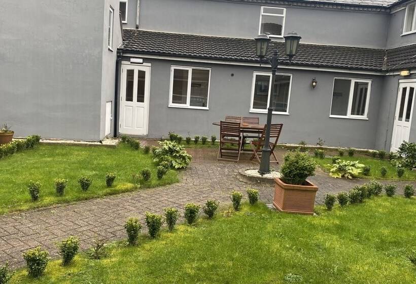 Классический Номер, Stone House Hotel ‘a Bespoke Hotel’