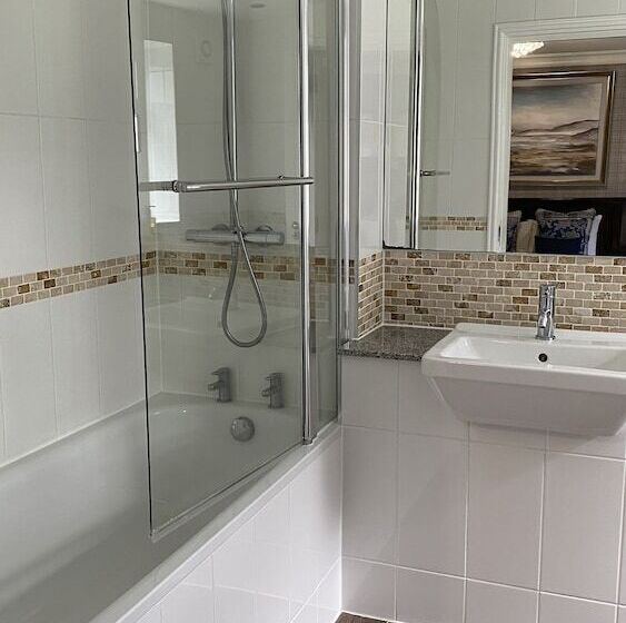 Номер Стандарт, Stone House Hotel ‘a Bespoke Hotel’