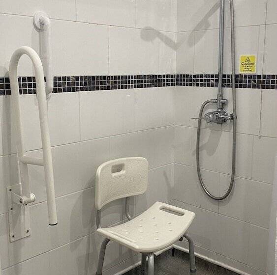 Номер Стандарт Адаптированный для Инвалидов, Stone House Hotel ‘a Bespoke Hotel’