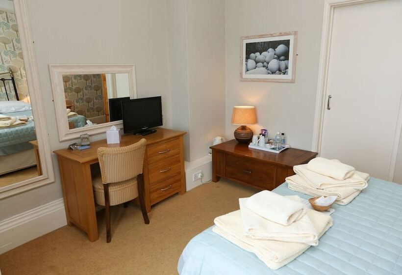 غرفة قياسية, The Atlantic