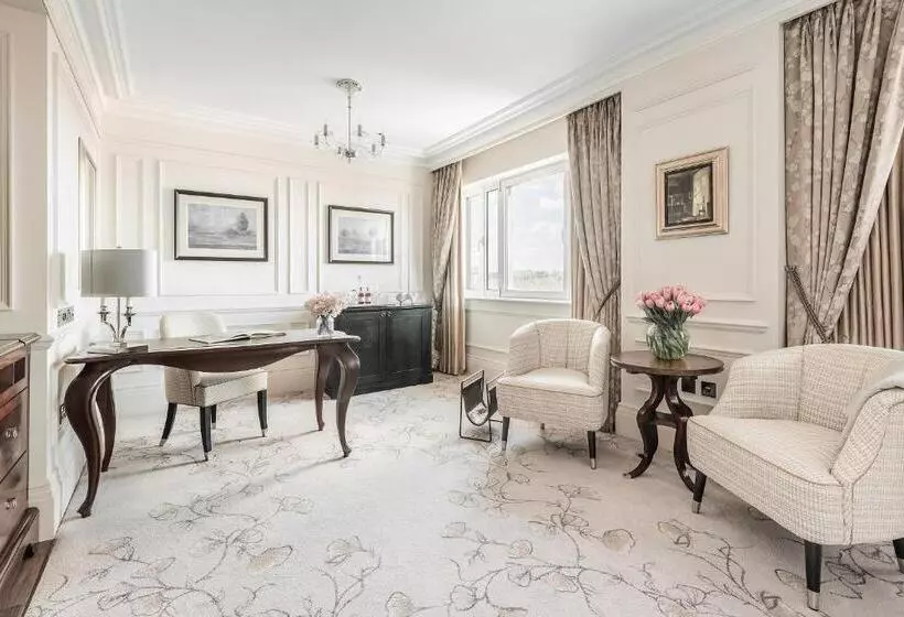 エクゼクティブルーム, The Langham London