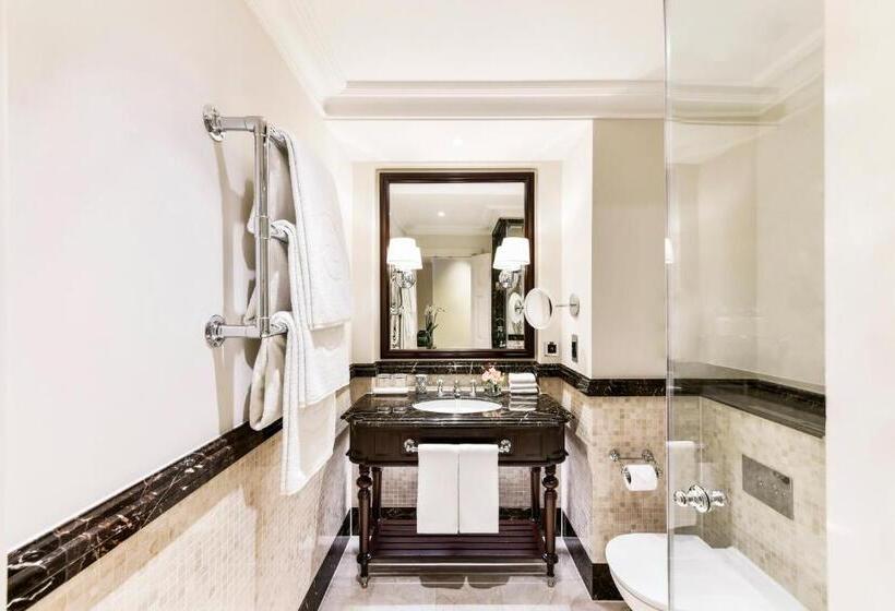 Люкс, The Langham London