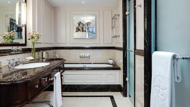 Номер Стандарт, The Langham London