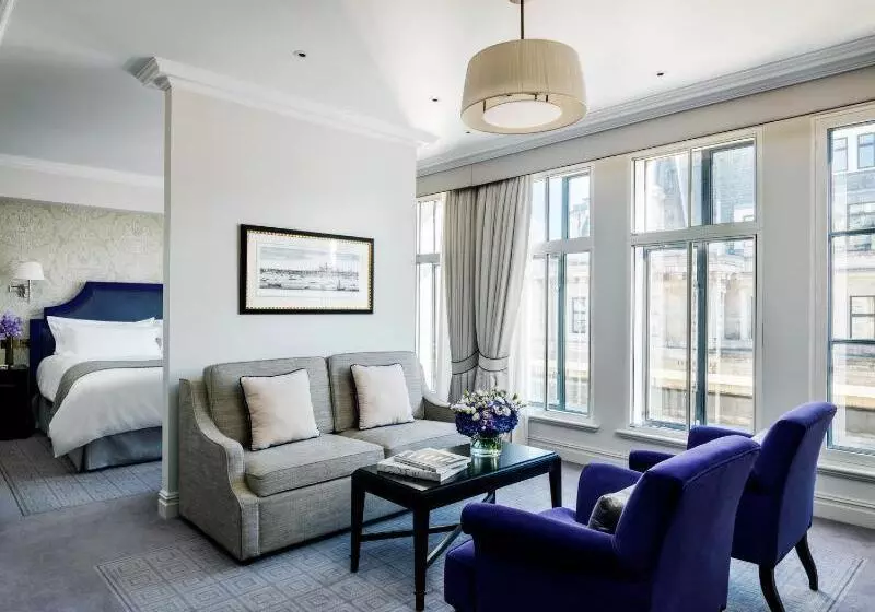 スタンダードルーム, The Langham London