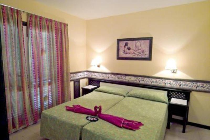 Номер Superior, The Langham London