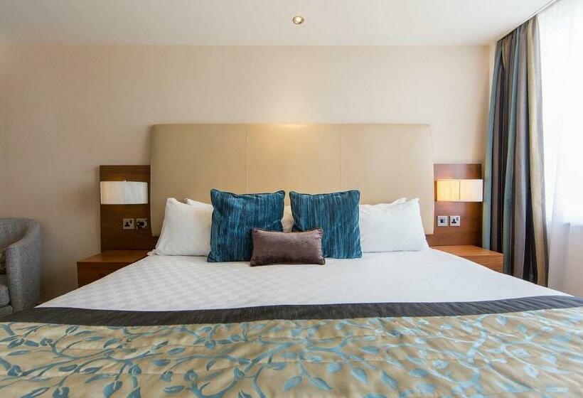 Номер Стандарт, Thistle London Trafalgar Square