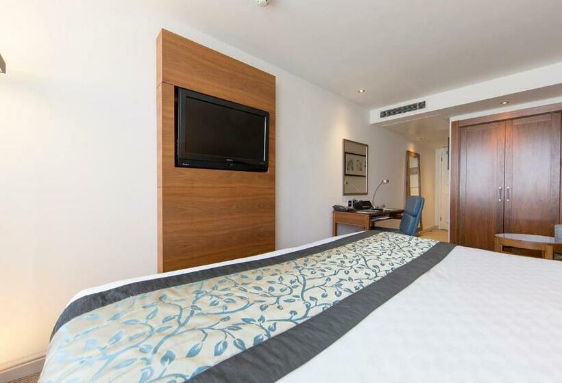 スタンダードルーム, Thistle London Trafalgar Square