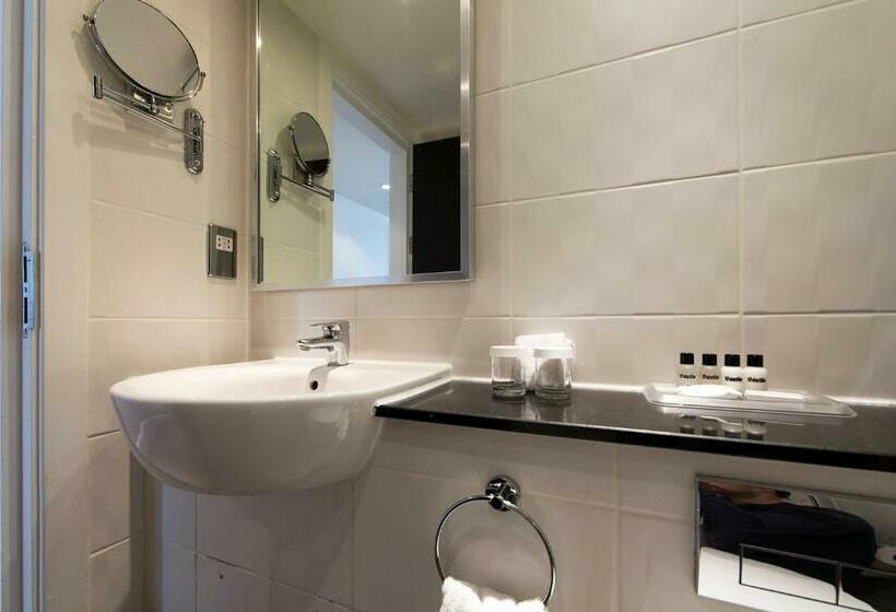 スタンダードルーム, Thistle London Trafalgar Square