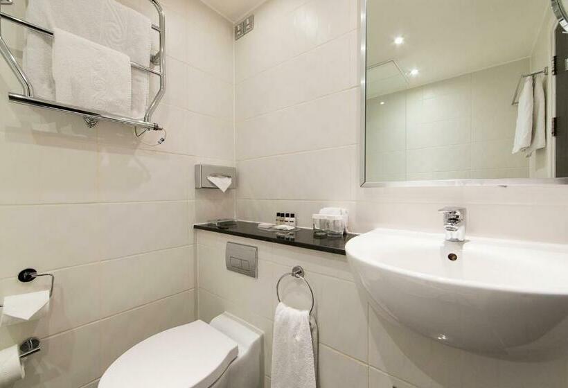 スタンダードルーム, Thistle London Trafalgar Square