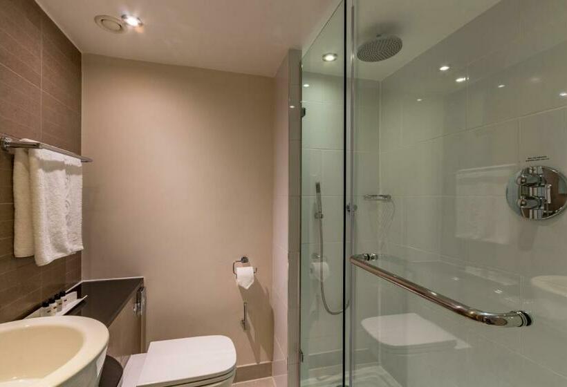 キングサイズベッドのデラックスルーム, Thistle London Trafalgar Square