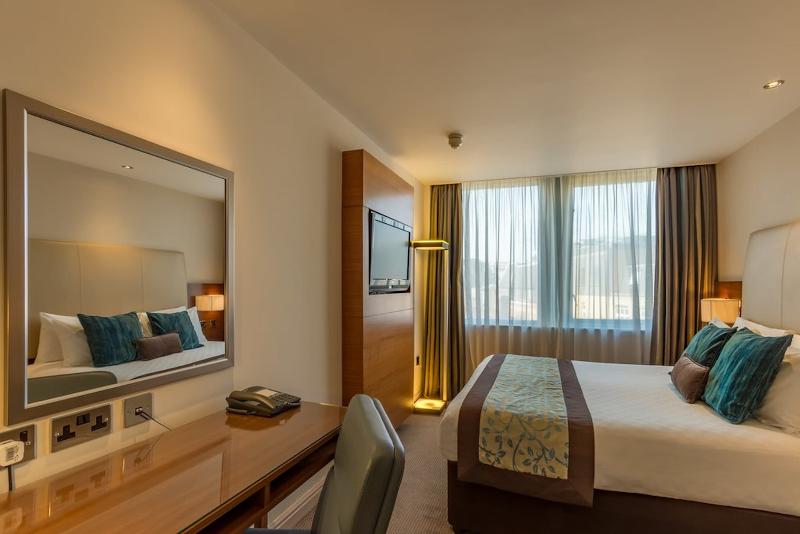 Номер Стандарт, Thistle London Trafalgar Square