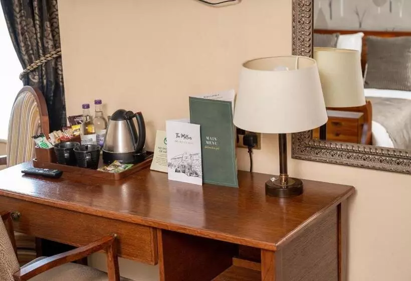 スーペリアールーム, Millers Hotel By Greene King Inns