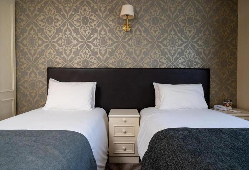 Номер Стандарт, Millers Hotel By Greene King Inns