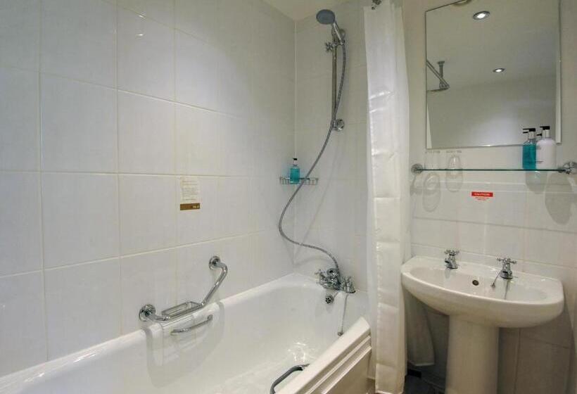 חדר סטנדרט, Royal Hotel By Greene King Inns