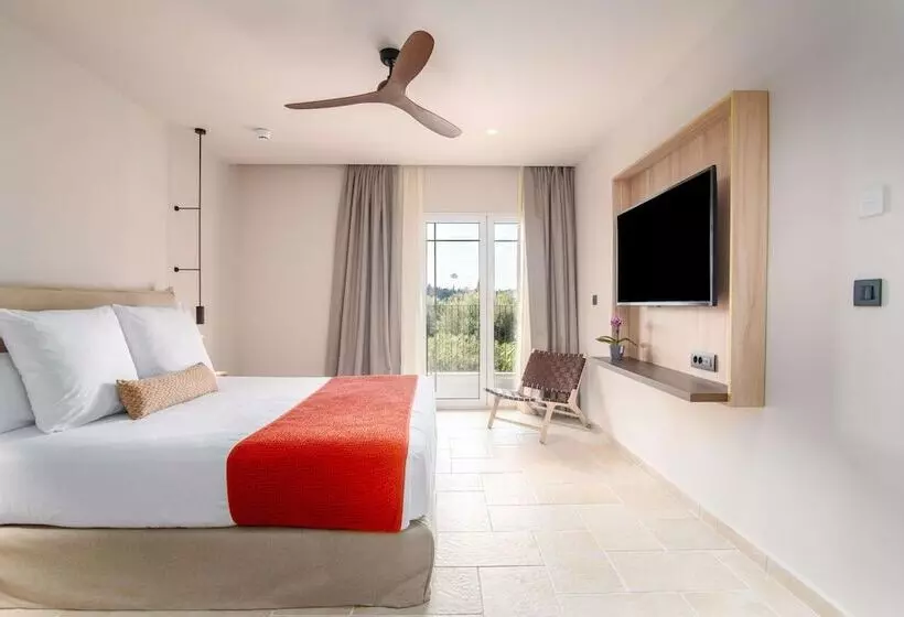 سوییت خانوادگی, Dreams Corfu Resort & Spa