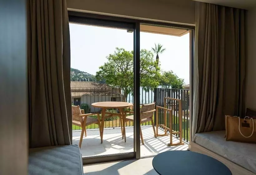 بانگلوی استاندارد, Dreams Corfu Resort & Spa