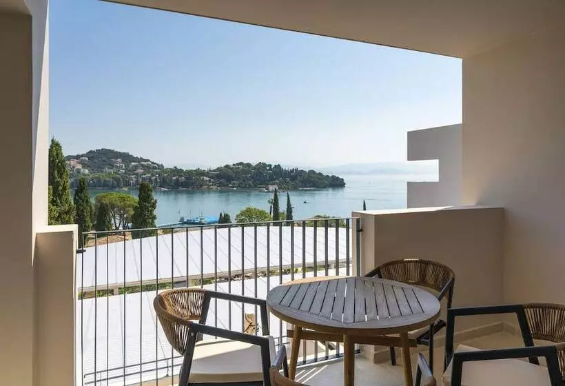 سوییت خانوادگی, Dreams Corfu Resort & Spa