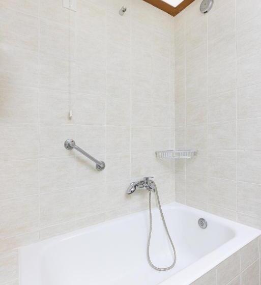 اتاق استاندارد, Aeolis