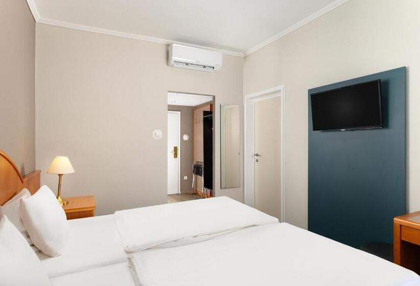 Номер Стандарт, Danubius Hotel Raba