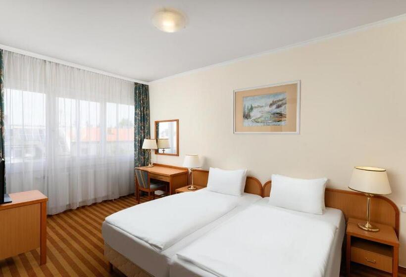 Люкс, Danubius Hotel Raba