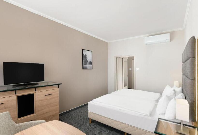 スーペリアールーム, Danubius Hotel Raba