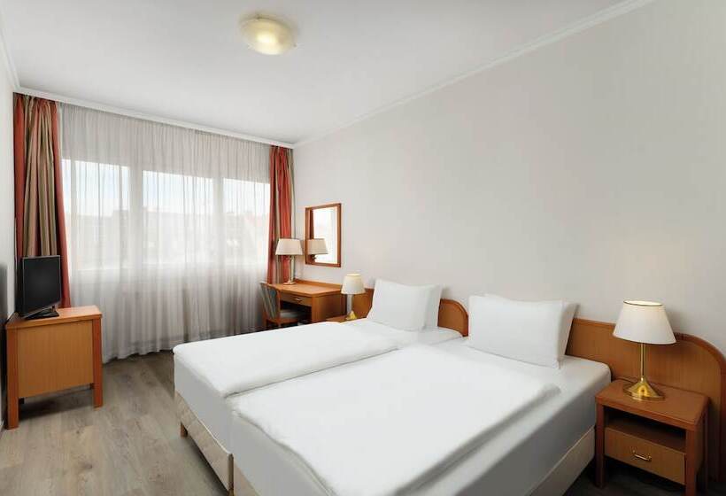 Люкс, Danubius Hotel Raba