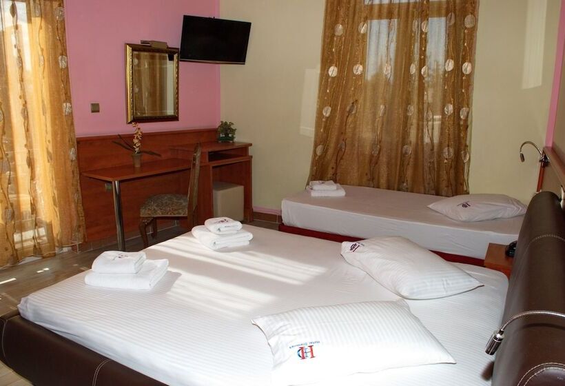 트리플 클래식 룸, Diethnes