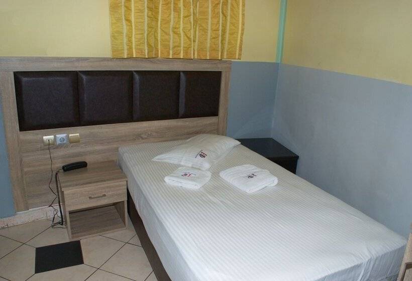 이코노미 싱글 룸, Diethnes