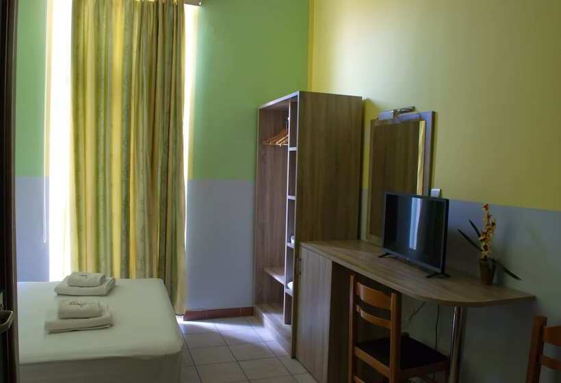 클래식 룸, Diethnes