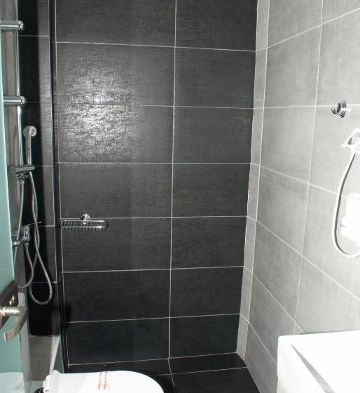 클래식 싱글 룸, Diethnes