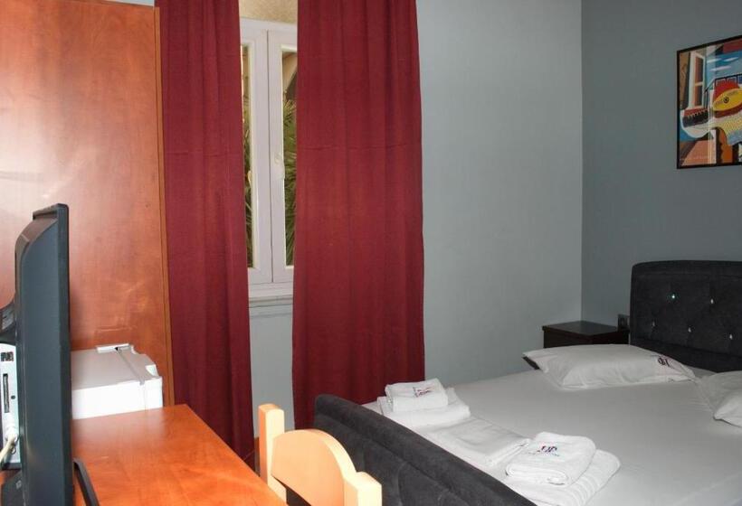 클래식 룸, Diethnes