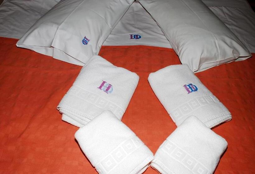 이코노미 룸, Diethnes