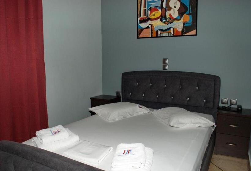 이코노미 룸, Diethnes