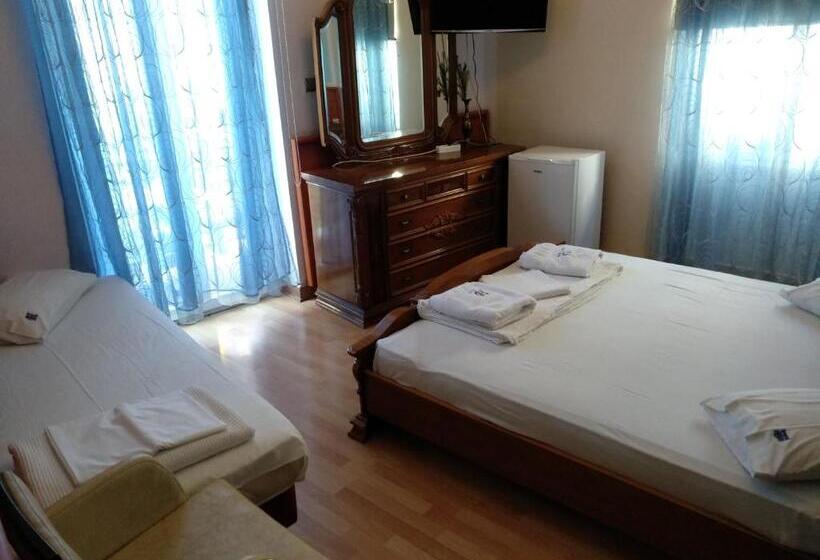 트리플 클래식 룸, Diethnes