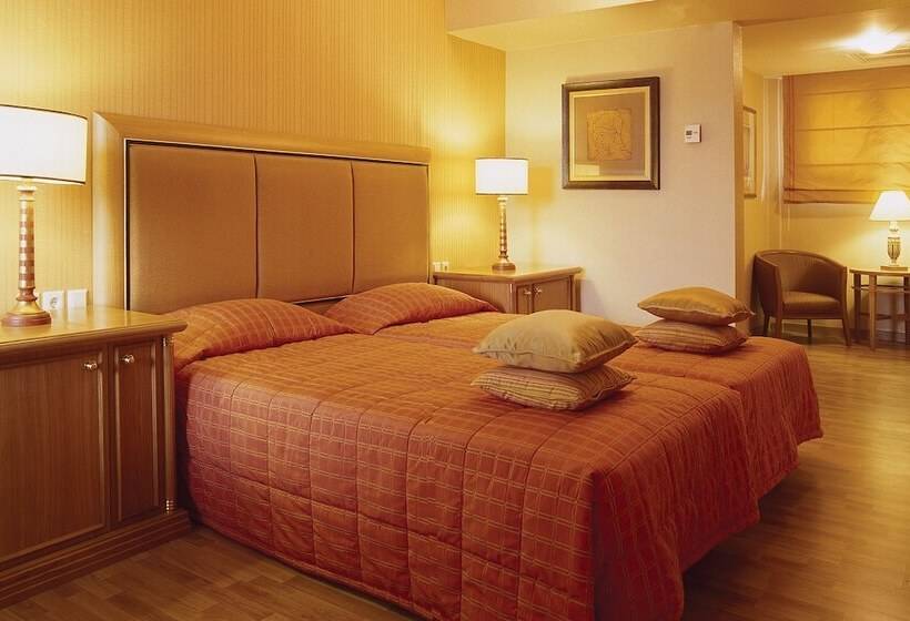 家庭套房, Divani Palace Larissa