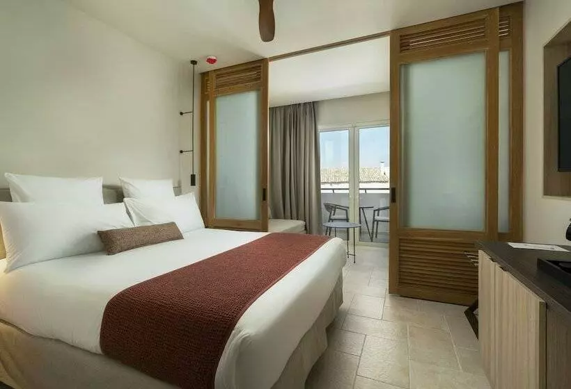 سوییت خانوادگی, Dreams Corfu Resort & Spa