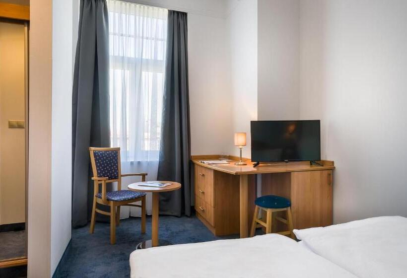 اتاق استاندارد, Golden Park Budapest