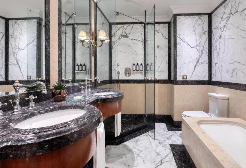 클래식 룸 킹 침대, Grande Bretagne, A Luxury Collection Hotel, Athens