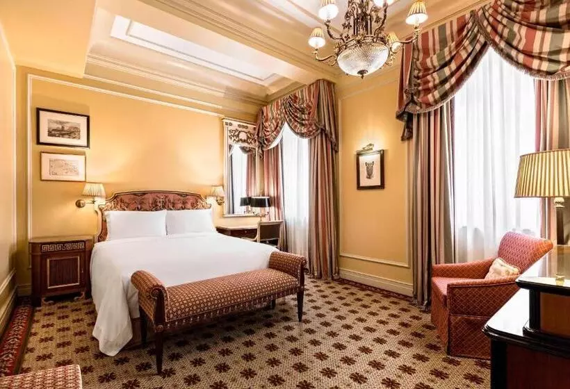 اتاق کلاسیک با تخت دونفره, Grande Bretagne, A Luxury Collection Hotel, Athens
