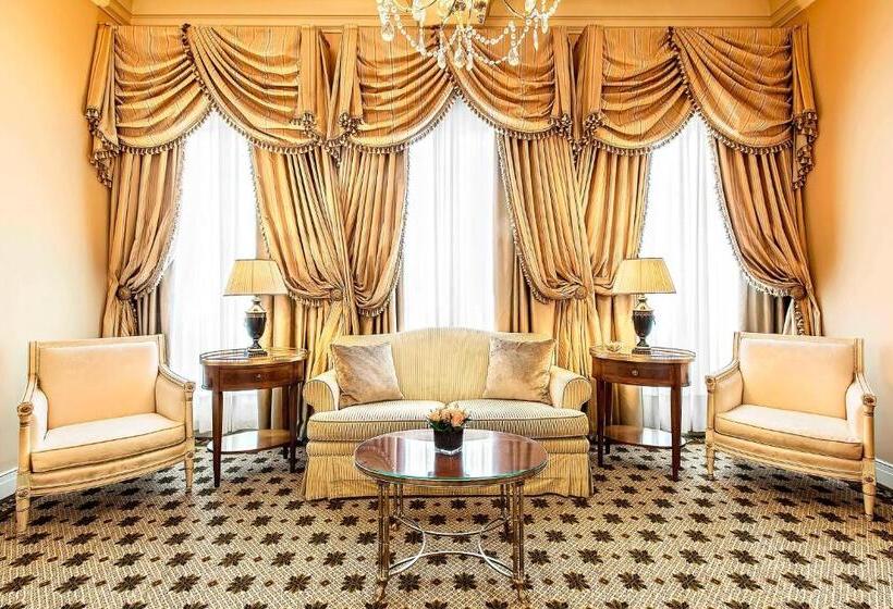 스위트 킹사이즈 침대, Grande Bretagne, A Luxury Collection Hotel, Athens