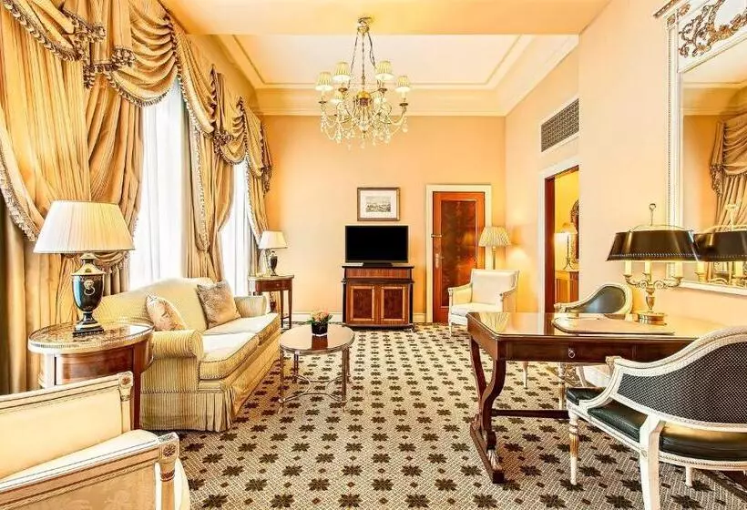 سوئیت با تخت بزرگ, Grande Bretagne, A Luxury Collection Hotel, Athens