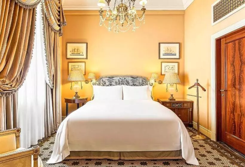 سوئیت با تخت بزرگ, Grande Bretagne, A Luxury Collection Hotel, Athens