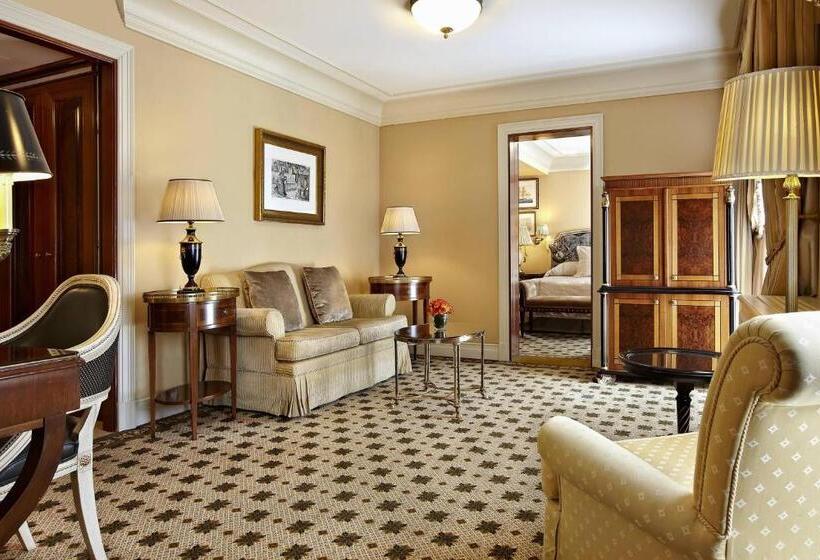 이그제큐티브 스위트 킹침대, Grande Bretagne, A Luxury Collection Hotel, Athens