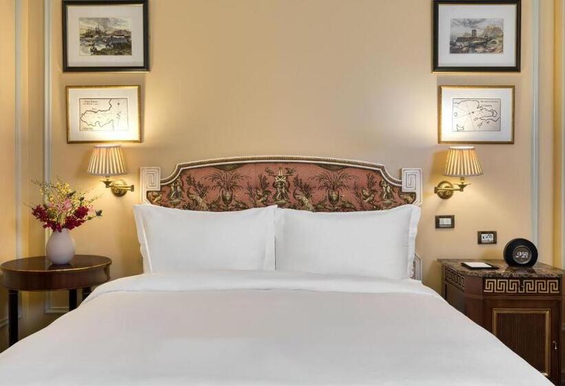 스위트 킹사이즈 침대, Grande Bretagne, A Luxury Collection Hotel, Athens