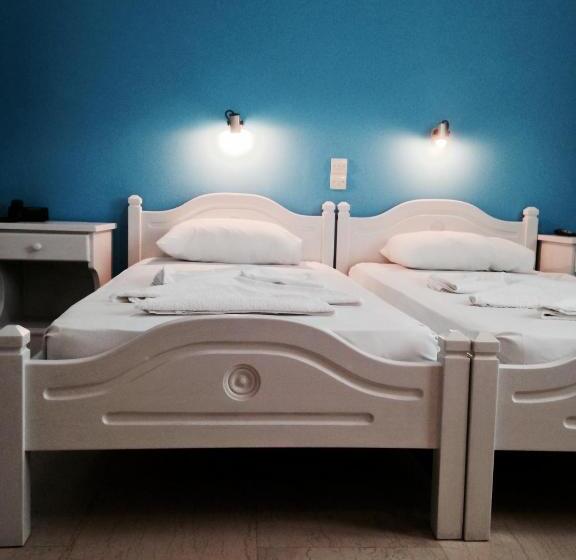 バルコニー付ベーシックルーム, Helliniko