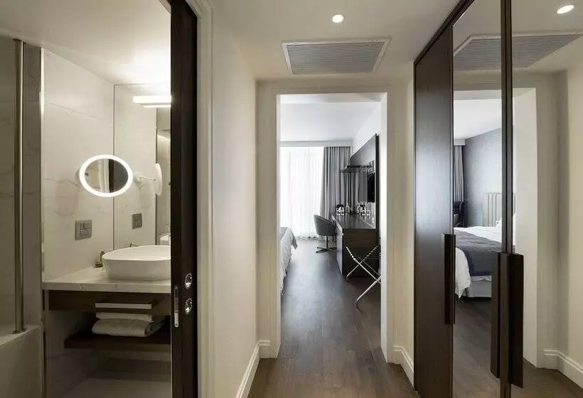 اتاق اجرایی, Makedonia Palace